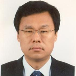 申鉉権 HyeonKwon Shin